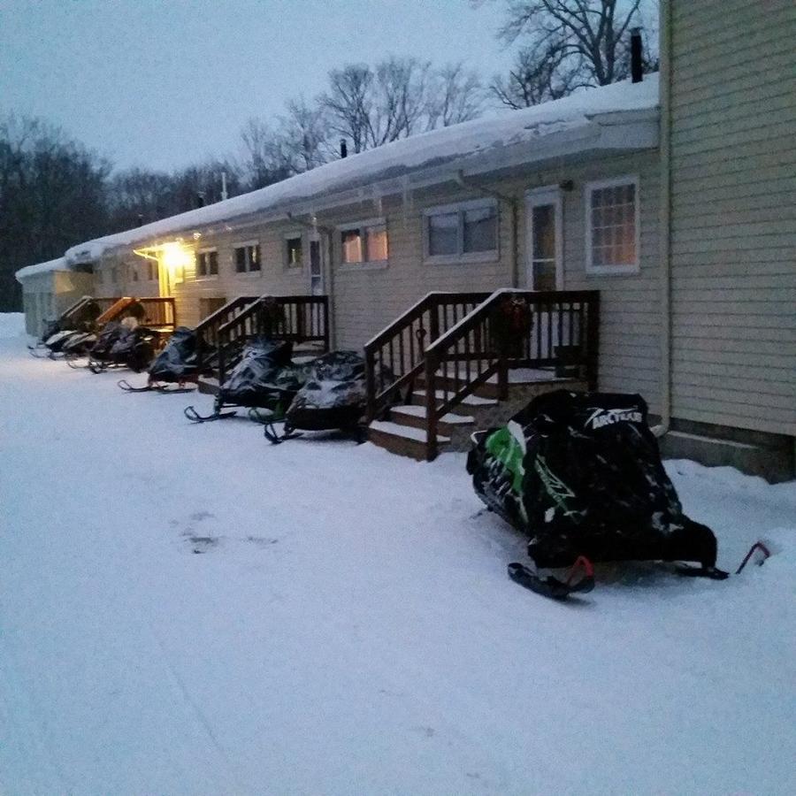 Maple Ridge Resort Michigamme 외부 사진